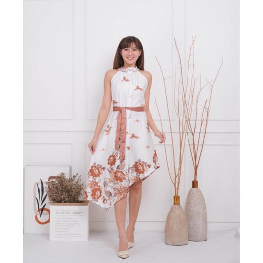 Sehen Sie stilvoll aus mit einem modernen und trendigen Batikkleid, einem Damenkleid, einer Batikbluse, einem ethnischen Kleid, einem Batikkleid oder einem Batikkaftan