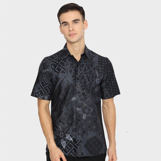 Mada's Finest: Zwart Slimfit Batik overhemd voor een luxe uitstraling, stijlvolle heren, heren batik, batik, overhemd, batik overhemd, formeel overhemd voor heren