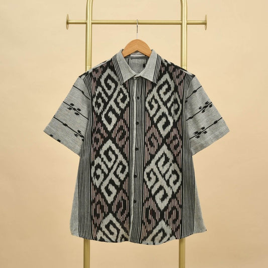 Stylish Look: Men's Woven Ash Short Sleeve Shirt for Attractive Style, Men'S Batik Shirts, Batik Shirts, Batiks, Formal Shirt For Men