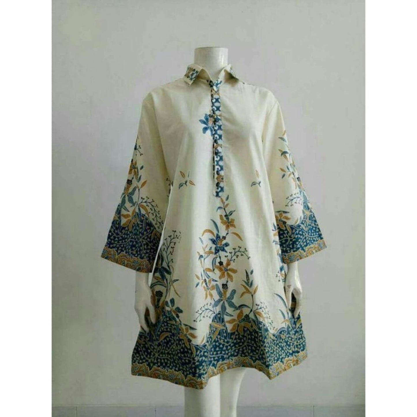 Women's Batik Tunic: Combination of Jumbo Design and Fashionable Dress, Women Blouse, Batik Blouse, Blouse For Women, Ethnic Dress