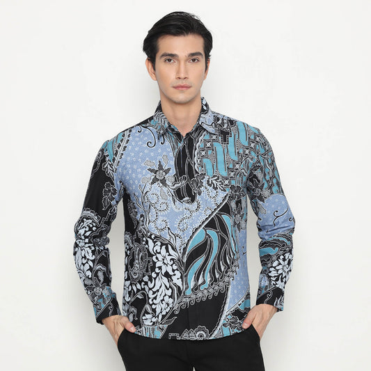 Wandira Schwarz-Blaues Langarm-Batik-Hemd: Ein bezaubernder Hauch von Farbe, stilvolle Männer, Herren-Batik, Batik-Hemd, formelles Hemd für Männer 