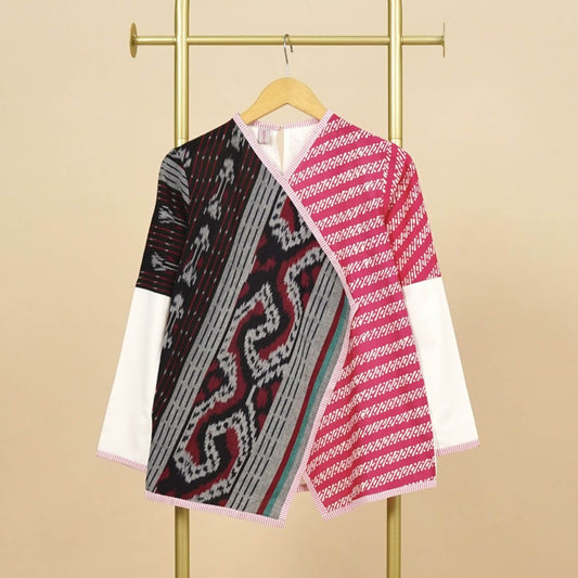 Sieht wunderschön aus: Weißes Batik-Oberteil für charakteristischen Stil, Damenkleid, Bluse, moderne Batik-Oberteile, Damenbluse, Batikbluse, Batik für Damen