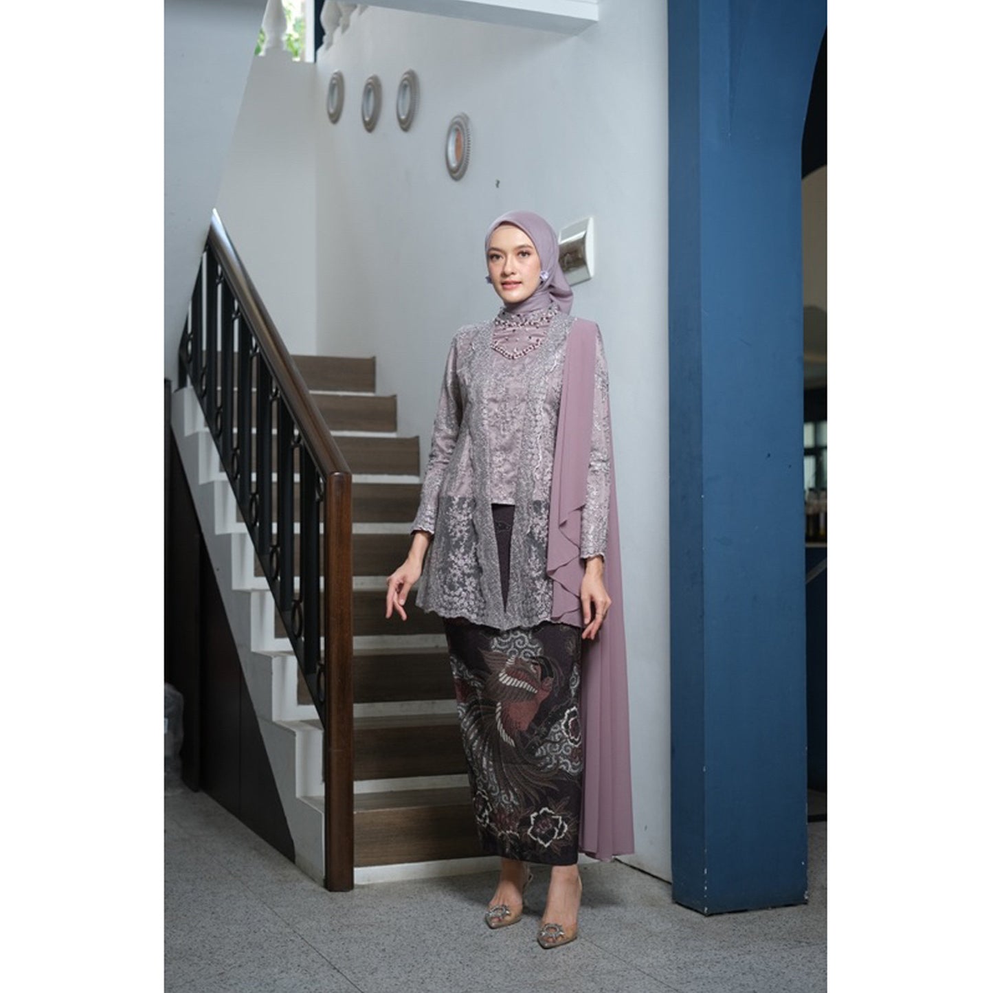 Kirana Kebaya : Elegant Brokat Payet Mutiara with Ceruty Selendang for Special Events, Kebaya Set