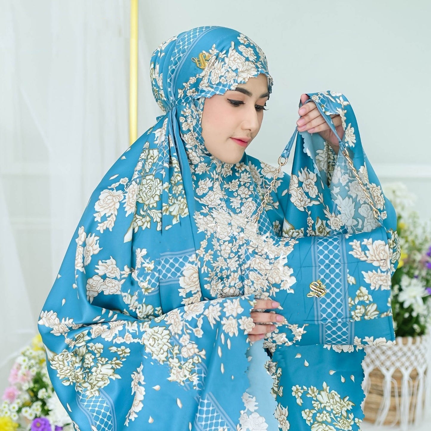 Elegant Appearance Aisyah Series Adult Mukena with a Touch of Bag Motif, Gamis dress, Prayer dress women Prayer Set, Prayer Dress for muslim
