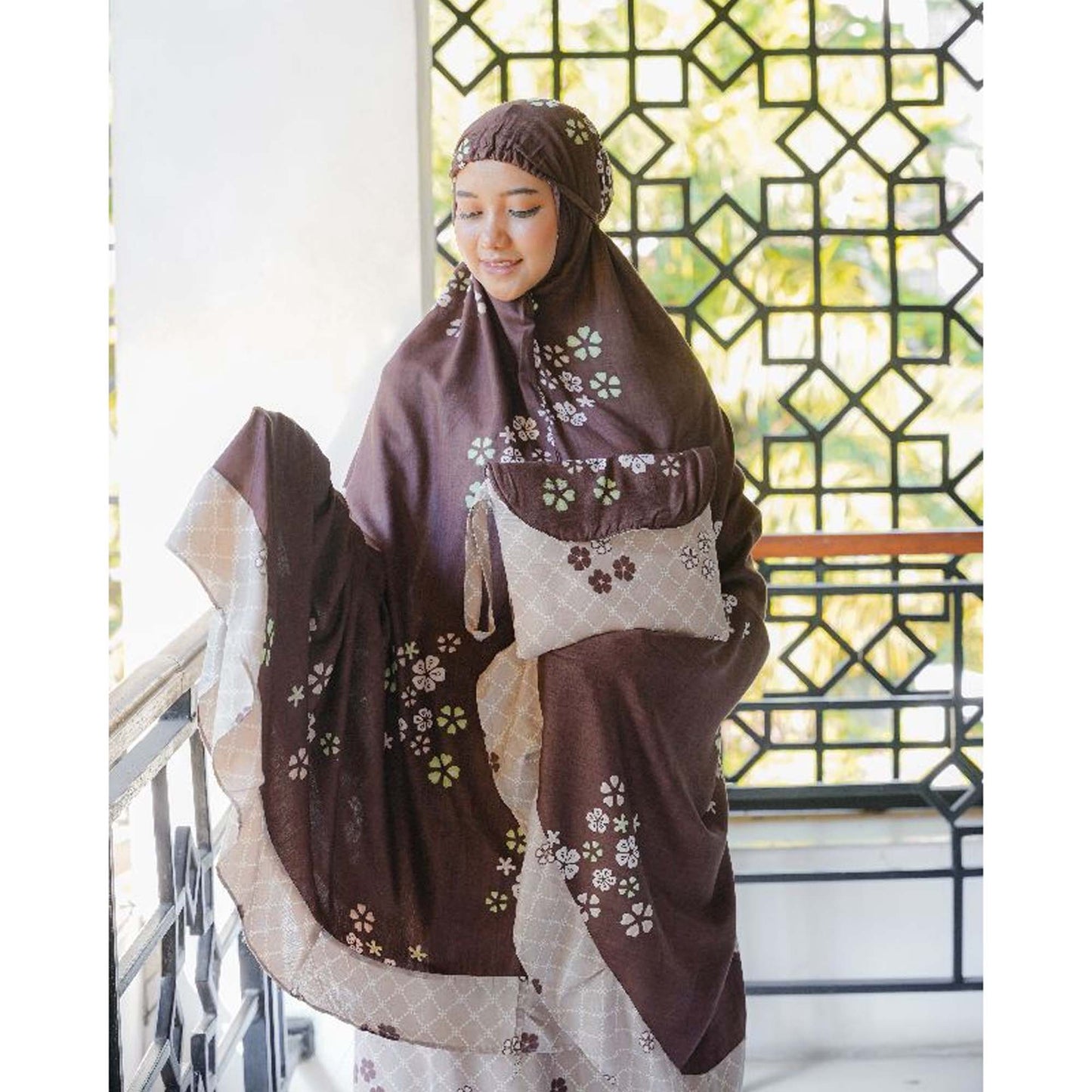 Mukenah-Blumenmotiv für Erwachsene: Jumbo-Rayon für stilvolle Anbetung, muslimisches Gebetsoutfit, Gebetskleid für Frauen, Gebetskleid für Muslime