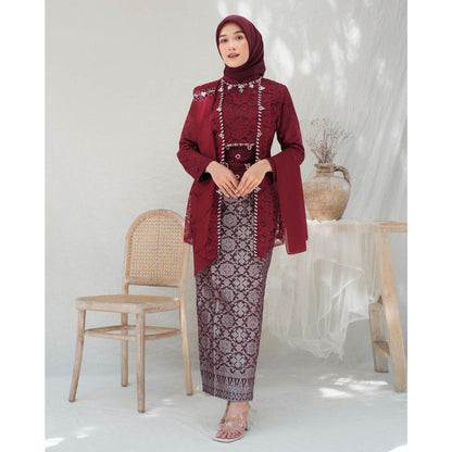 Modern Kebaya Elegance Cera Batik Set for a Classy Appearance, Women's Contemporary Kebaya, Brukat , Kebaya Dress, Kebaya Modern, Kebaya Set