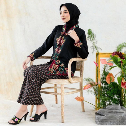 Exquisite Floral Embroidered Kebaya Encim Set by Timeless Elegance for Every Occasion