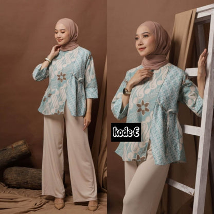 Elegant Combination: Women's Batik Blouse for Casual Style in the Office, Women Blouse, Batik Blouse, Blouse For Women, Ethnic Dress
