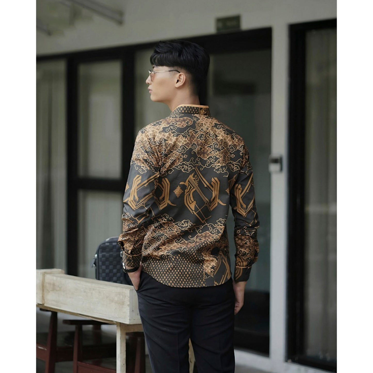 Batik Pharang Megamendung Modern Long Sleeve Batik Shirt For Men