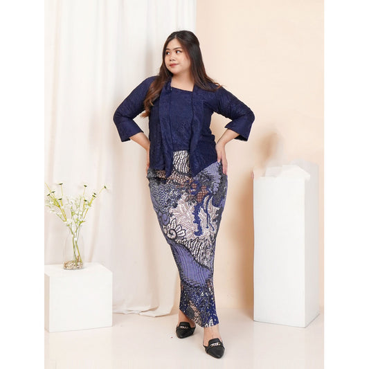 Graceful Kutubaru Lace Plus Size Kebaya Set Perfect for Special Occasions and Celebrations Big Sizes