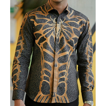 Spider Gold Amor Mensbatik Modern Long Sleeve Men's Batik Shirt For Young People