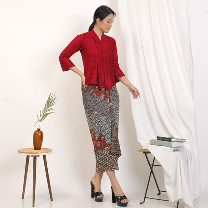 Kebaya Kutubaru Floy Set Floral Batik Wrap Skirt with Brukat Kartini