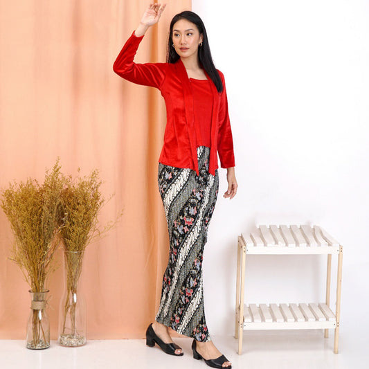 Contemporary Velvet Kebaya Set Pleated Batik Skirt Ensemble
