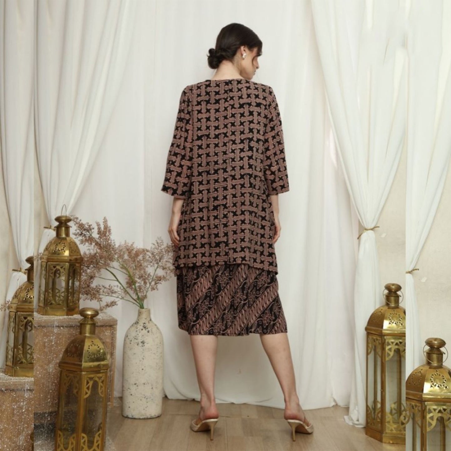 Rinjanie Avon Zara Batik Dress Chic Checkered Cotton Dress for Lebaran All Sizes