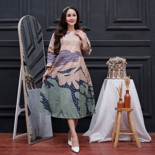 Elegant Batik Dress for Women Ideal for Special Occasions