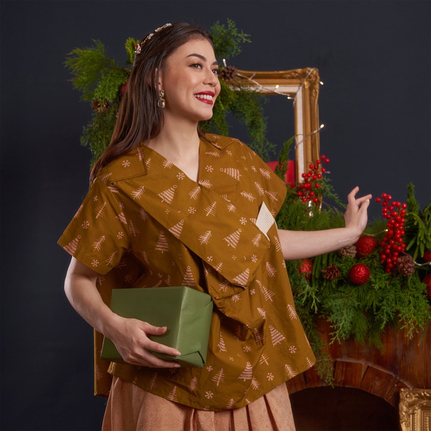 Adia Noel moderne batikblouse voor dames