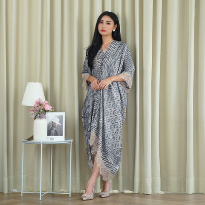 Miss Nomi Nirwana Dress Batik Premium Viscose Kaftan