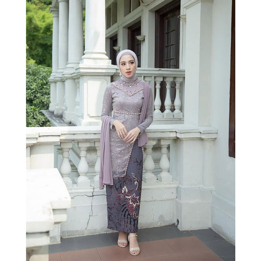 A Contemporary Elegance Nadin's Modern Kebaya Aisyahnajwa Collection, Kebaya Batik, Kebaya Dress, Kebaya, Kebaya Modern, Kebaya Encim
