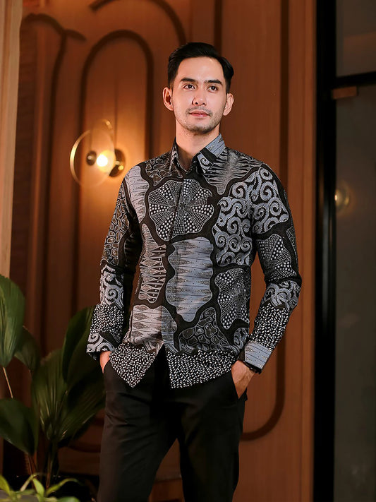 Langärmliges Batik-Hemd von Earthly Elegance von Rakabumi, hergestellt von Lakhsana Batik, Herren-Batik, Batik-Hemd, Batik für Herren 